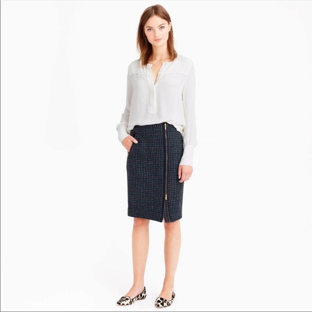 Classic Navy Tweed Pencil Skirt with Zip